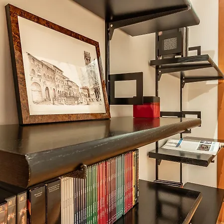 Spacious With Kitchenette, Near Piazza Maggiore Bolonia