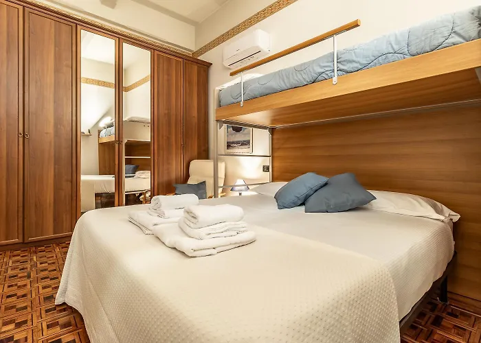 Spacious With Kitchenette, Near Piazza Maggiore * بولونيا