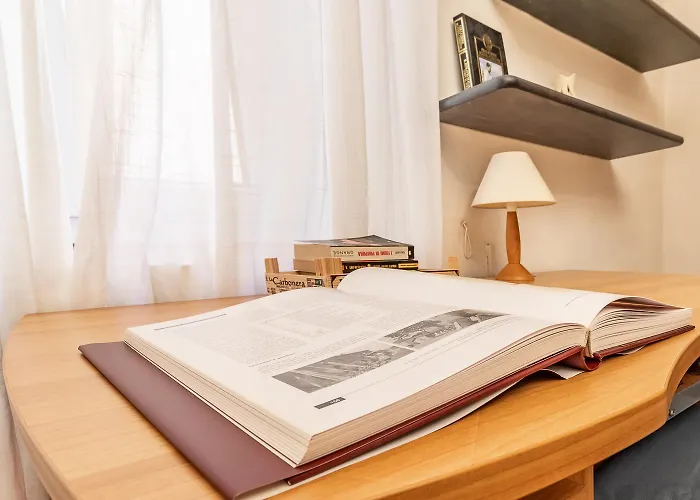 Spacious With Kitchenette, Near Piazza Maggiore بولونيا