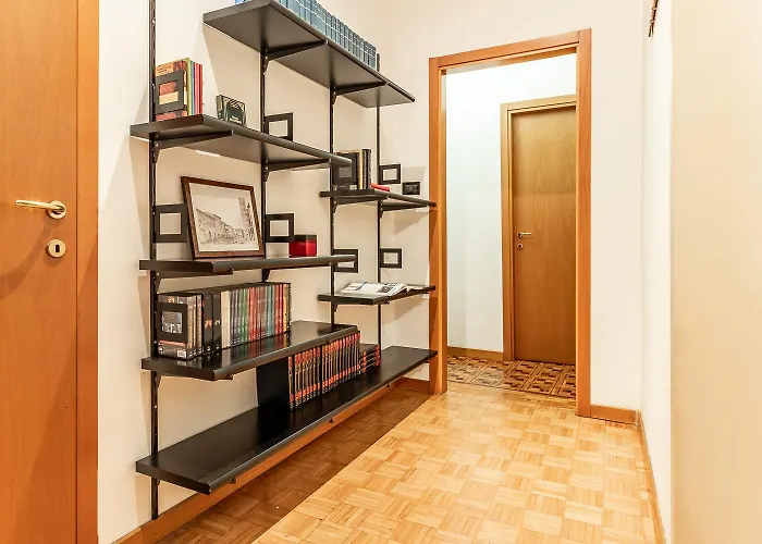 Spacious With Kitchenette, Near Piazza Maggiore * بولونيا