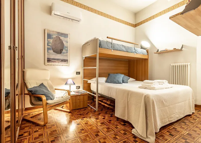 Spacious With Kitchenette, Near Piazza Maggiore 볼로냐