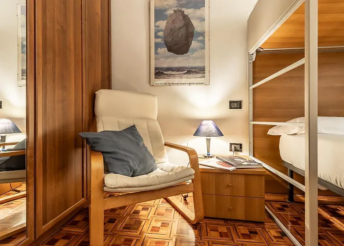 شقة Spacious With Kitchenette, Near Piazza Maggiore *