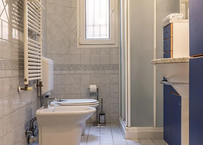 شقة Spacious With Kitchenette, Near Piazza Maggiore